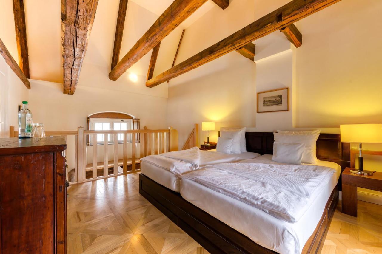 Schloss Purschenstein 4*